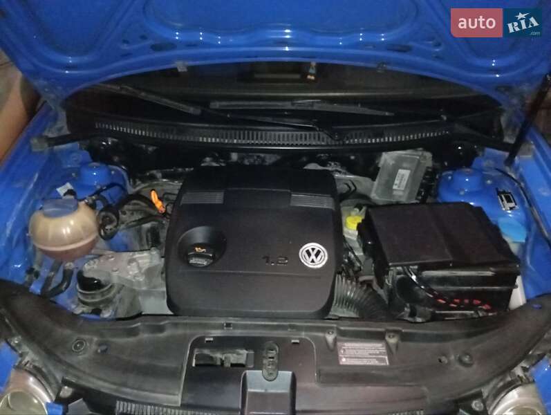 Хетчбек Volkswagen Polo 2003 в Дергачах