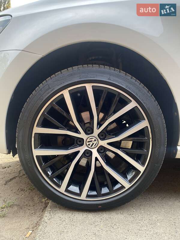 Хэтчбек Volkswagen Polo 2014 в Киеве