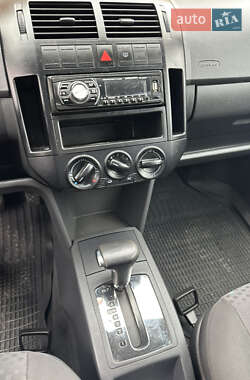 Хетчбек Volkswagen Polo 2003 в Тернополі