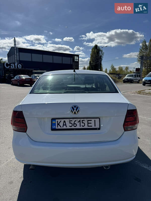 Седан Volkswagen Polo 2015 в Києві фото 8 Седан Volkswagen Polo 2015 в Києві