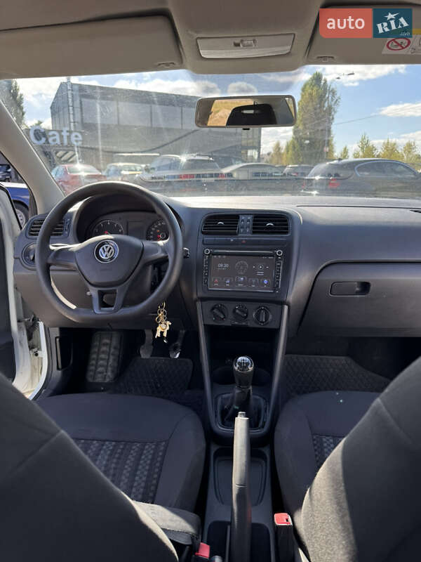 Седан Volkswagen Polo 2015 в Києві фото 17 Седан Volkswagen Polo 2015 в Києві