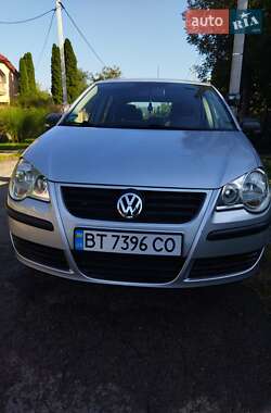 Хэтчбек Volkswagen Polo 2006 в Ужгороде