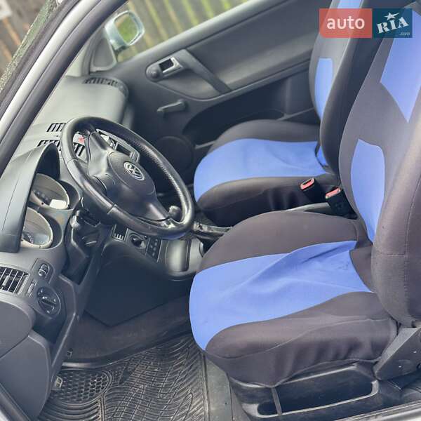 Хэтчбек Volkswagen Polo 2001 в Народичах