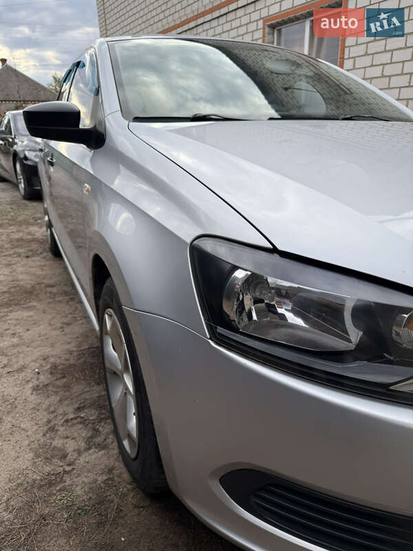 Седан Volkswagen Polo 2011 в Харькове
