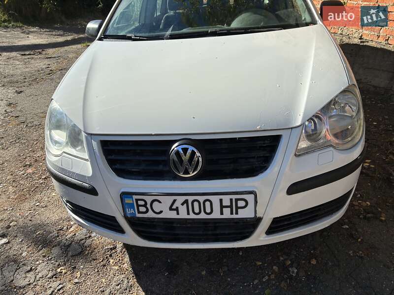 Хэтчбек Volkswagen Polo 2005 в Львове