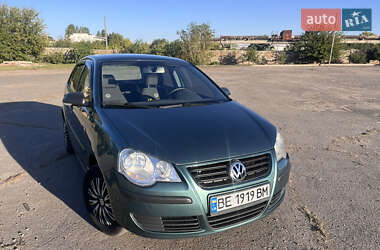 Хетчбек Volkswagen Polo 2006 в Миколаєві