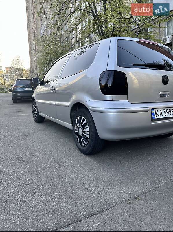 Хэтчбек Volkswagen Polo 2001 в Киеве