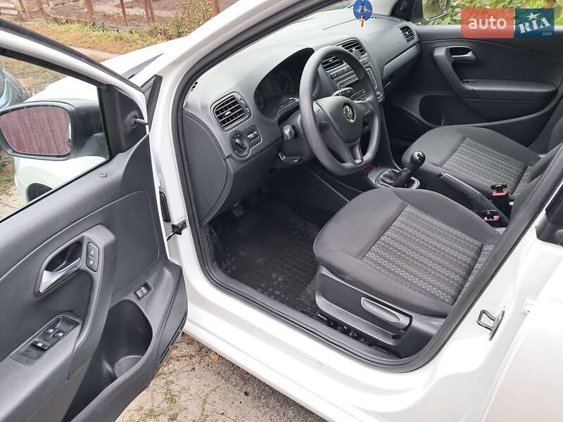 Седан Volkswagen Polo 2018 в Бобровиці