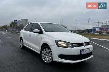 Седан Volkswagen Polo 2012 в Киеве