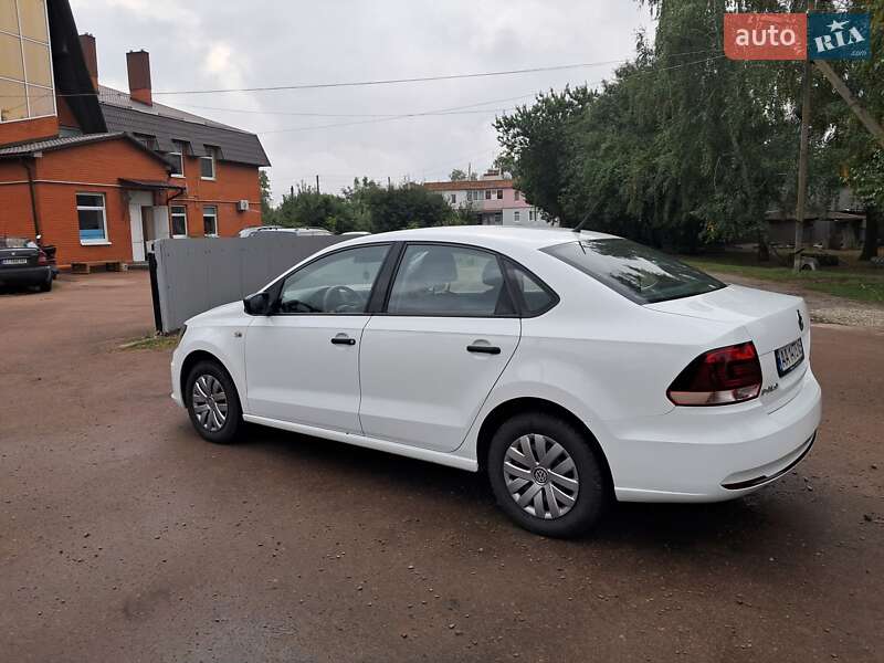 Седан Volkswagen Polo 2018 в Бобровиці
