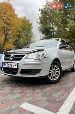 Хетчбек Volkswagen Polo 2006 в Кропивницькому