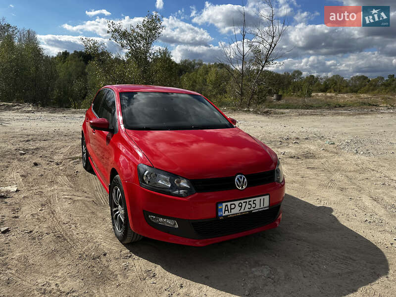 Хетчбек Volkswagen Polo 2011 в Запоріжжі