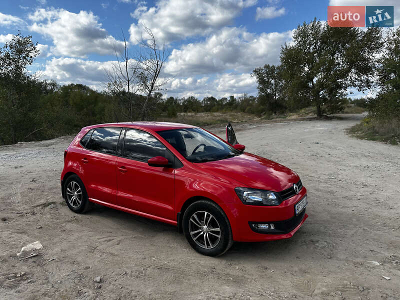 Хетчбек Volkswagen Polo 2011 в Запоріжжі