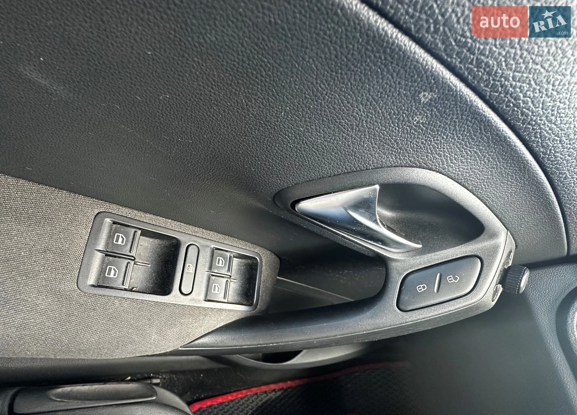 2011 Volkswagen Polo - мініатюра 16
