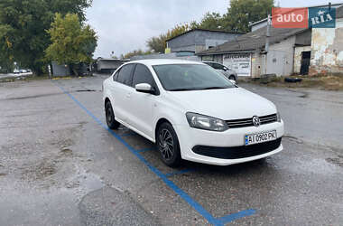 Седан Volkswagen Polo 2013 в Киеве