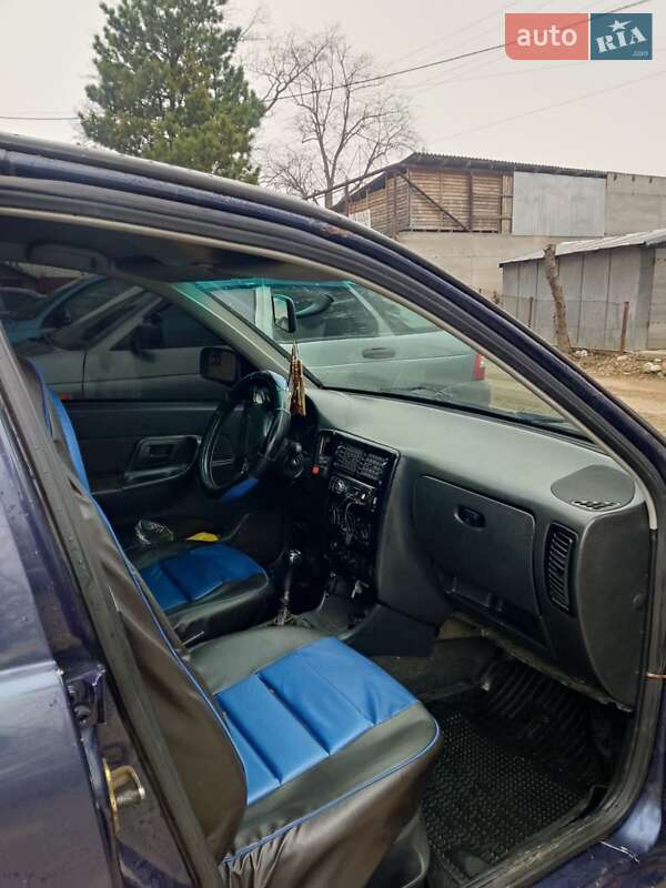 Седан Volkswagen Polo 1998 в Рожнятове