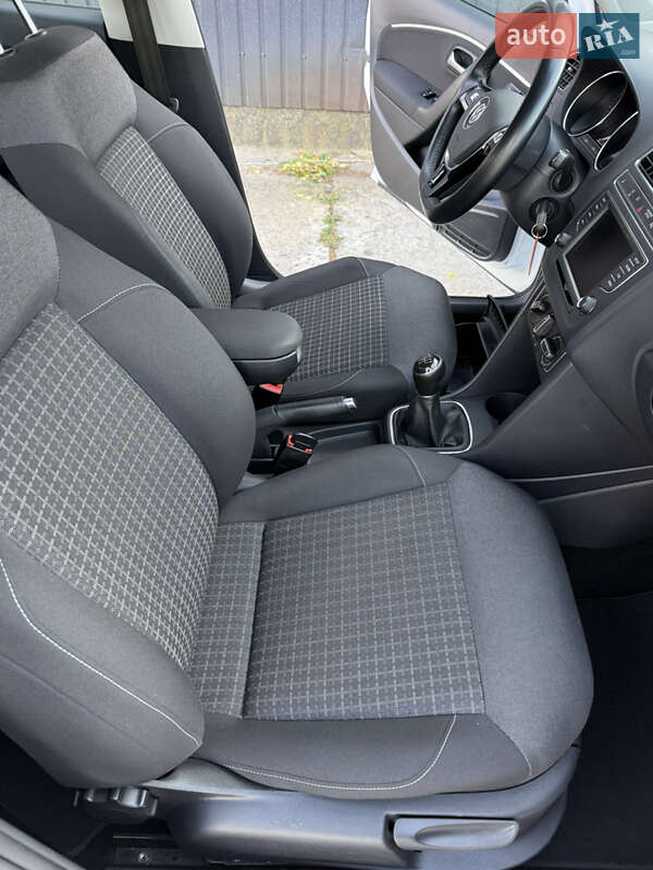 Хетчбек Volkswagen Polo 2016 в Шепетівці