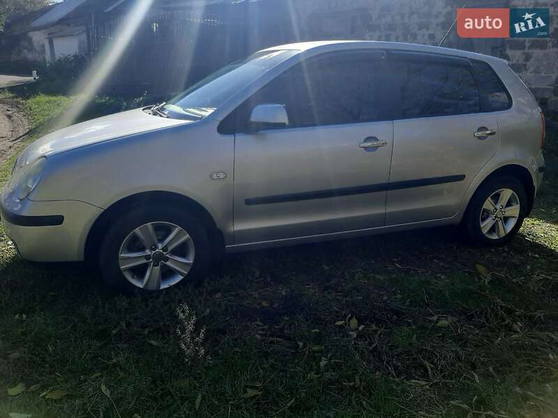 Хэтчбек Volkswagen Polo 2005 в Тальном