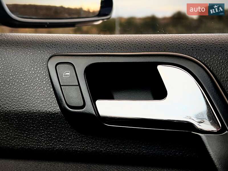 Хэтчбек Volkswagen Polo 2007 в Ровно