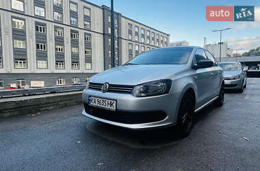 Седан Volkswagen Polo 2013 в Киеве