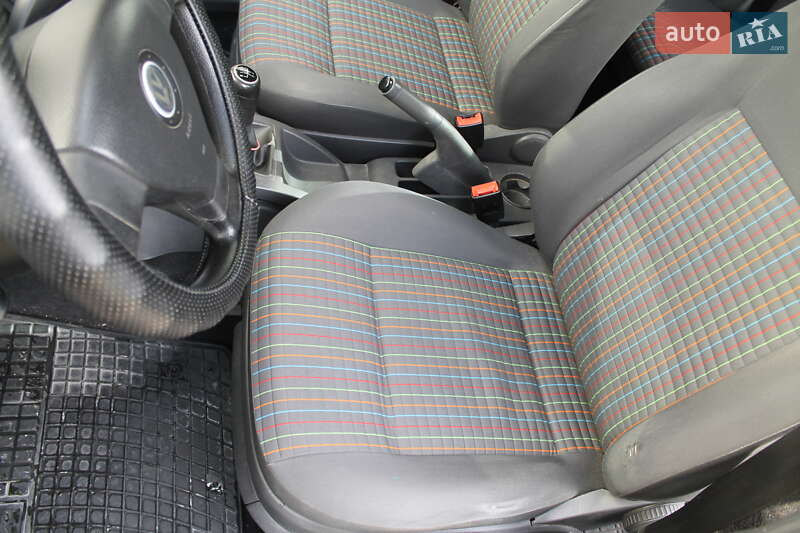 Хэтчбек Volkswagen Polo 2007 в Збараже