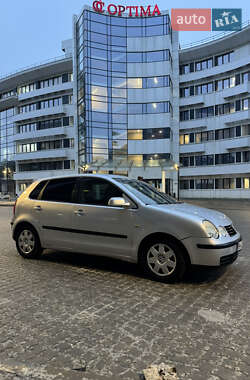 Хэтчбек Volkswagen Polo 2002 в 
