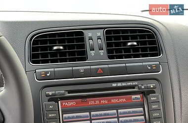 Хэтчбек Volkswagen Polo 2010 в 