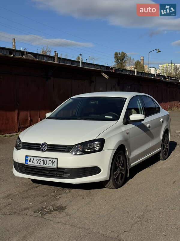 Volkswagen Polo 2014