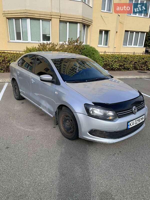 Седан Volkswagen Polo 2011 в Киеве