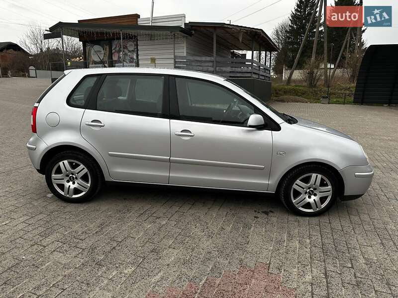 Хетчбек Volkswagen Polo 2002 в Городенці