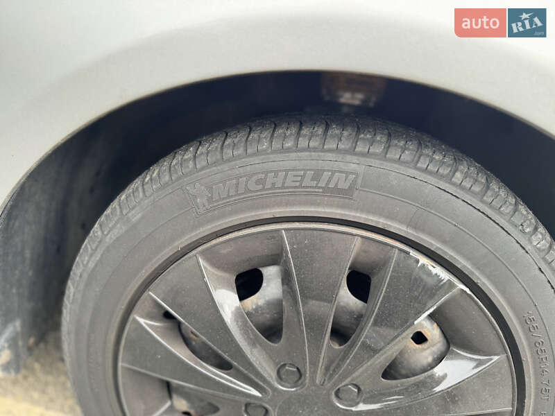 Хэтчбек Volkswagen Polo 2003 в Киеве фото 14 Хэтчбек Volkswagen Polo 2003 в Киеве