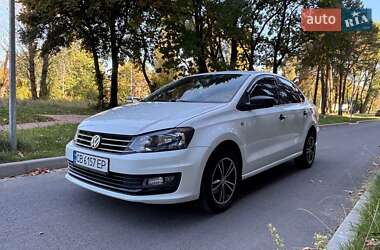 Седан Volkswagen Polo 2019 в Чернігові