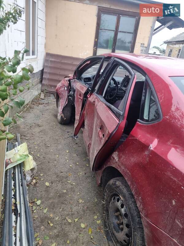 Седан Volkswagen Polo 2012 в Катюжанці