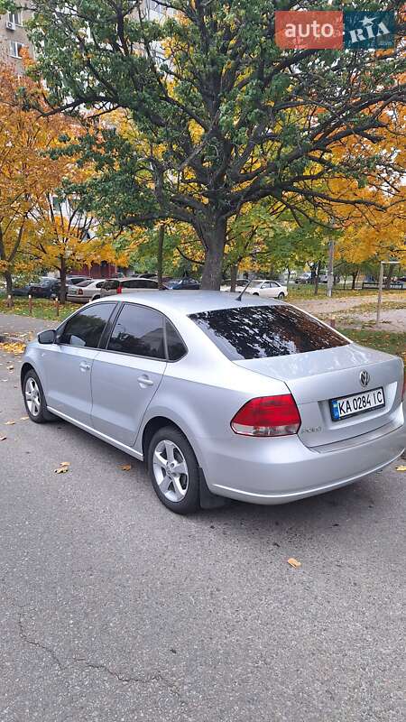 Седан Volkswagen Polo 2012 в Киеве