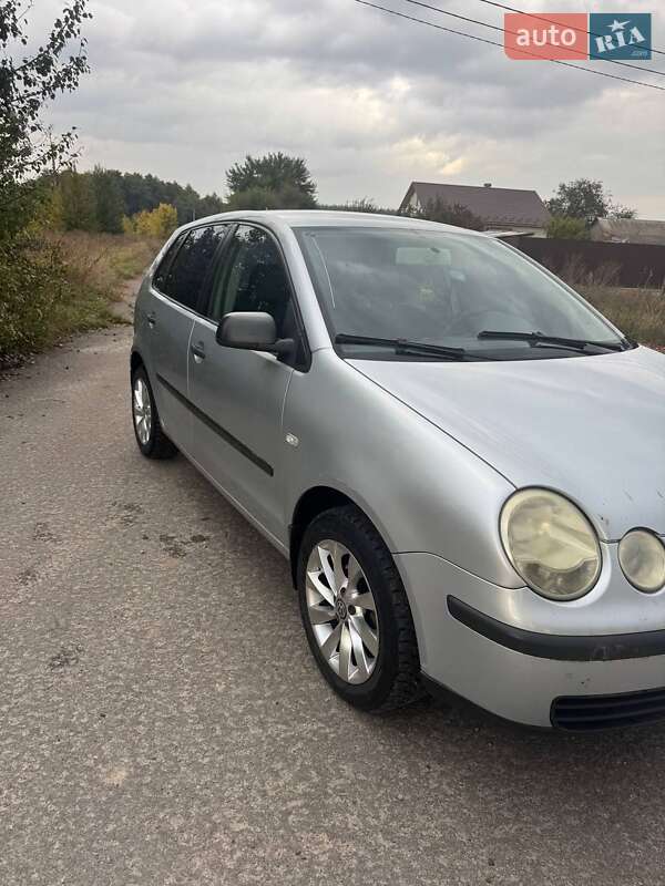 Хэтчбек Volkswagen Polo 2004 в Боярке