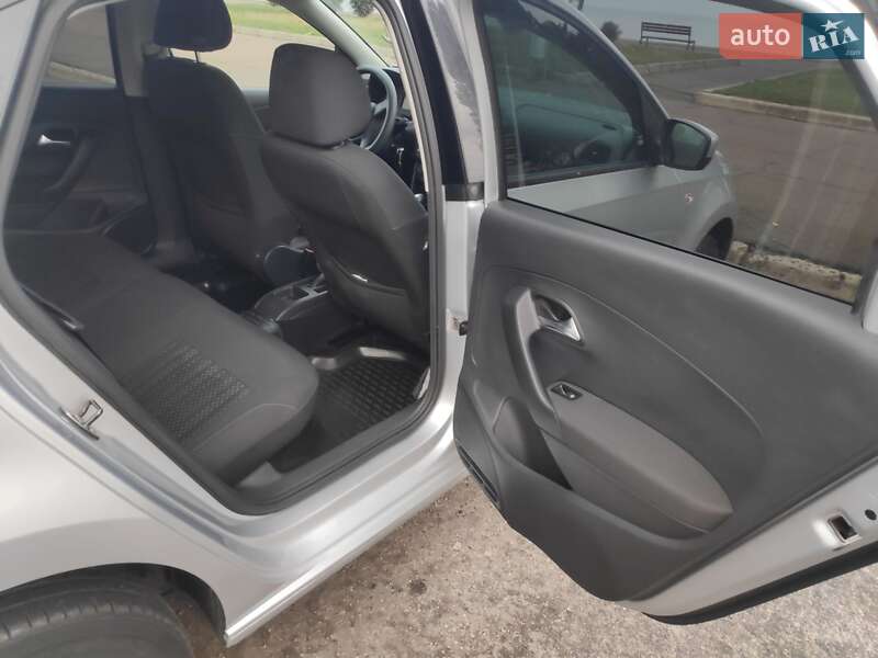 Седан Volkswagen Polo 2018 в Черкассах