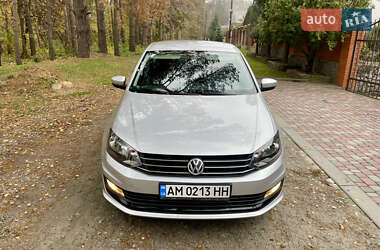 Седан Volkswagen Polo 2017 в Харкові
