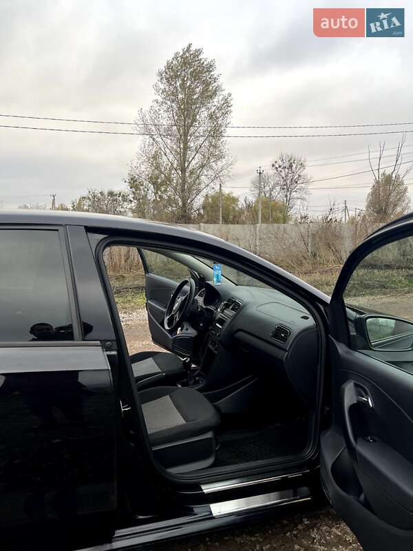 Седан Volkswagen Polo 2013 в Ставищі