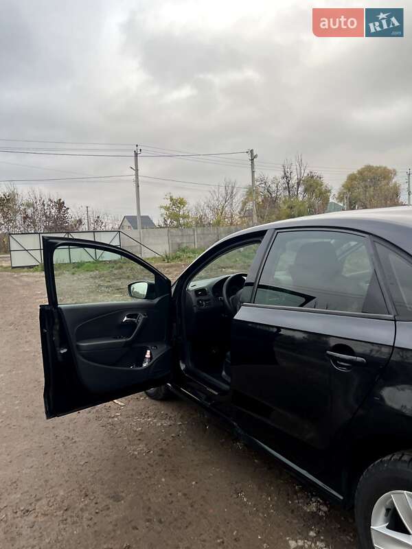 Седан Volkswagen Polo 2013 в Ставищі