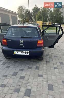 Хэтчбек Volkswagen Polo 2000 в 