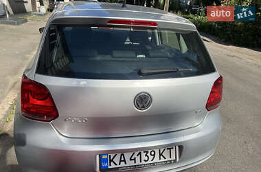 Хетчбек Volkswagen Polo 2012 в  фото 4 Хетчбек Volkswagen Polo 2012 в