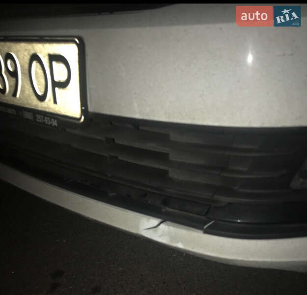 Хэтчбек Volkswagen Polo 2019 в Киеве