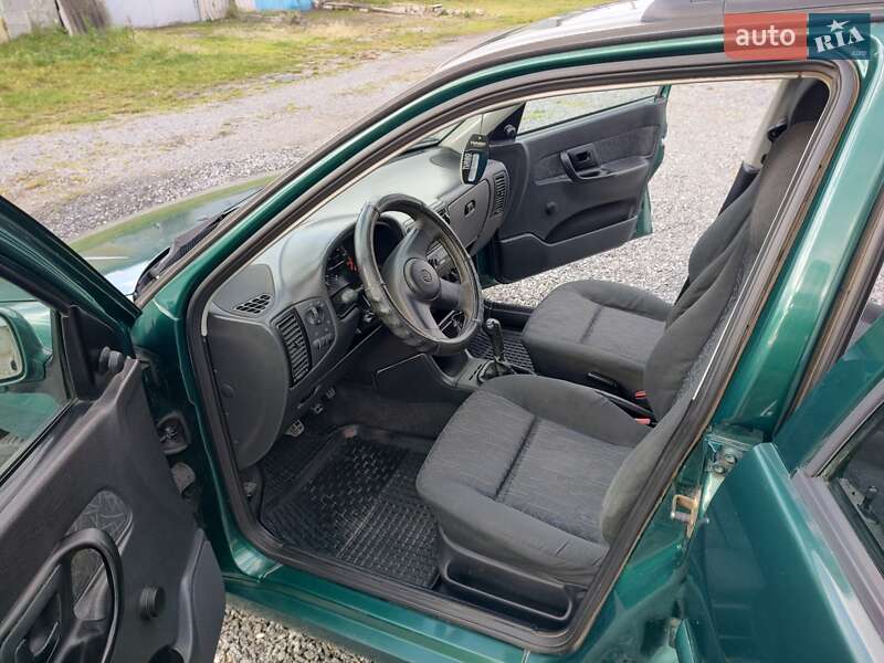 Хэтчбек Volkswagen Polo 1998 в Шепетовке фото 7 Хэтчбек Volkswagen Polo 1998 в Шепетовке