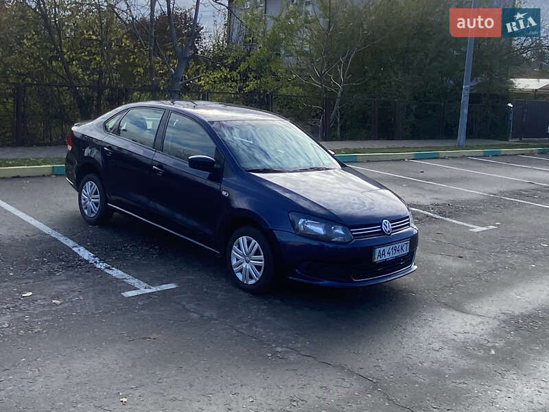 Седан Volkswagen Polo 2013 в Киеве фото 8 Седан Volkswagen Polo 2013 в Киеве