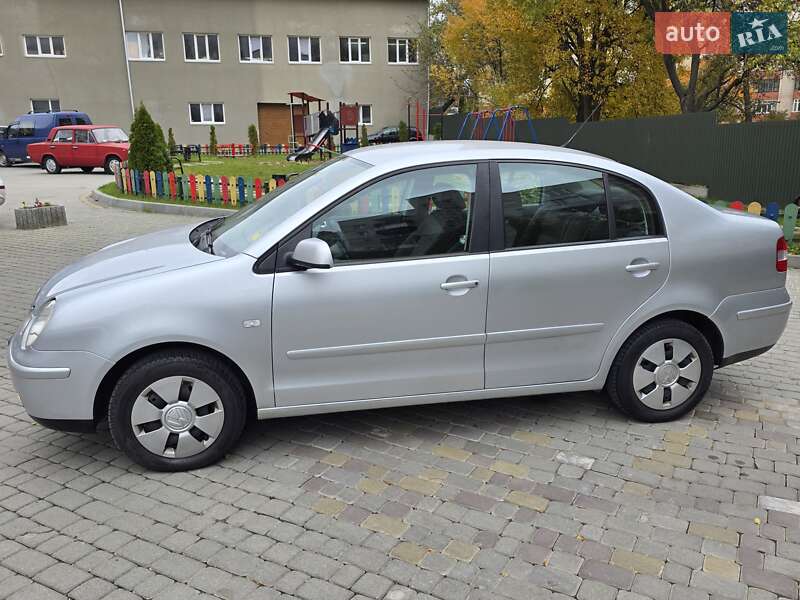 Хэтчбек Volkswagen Polo 2004 в Тернополе