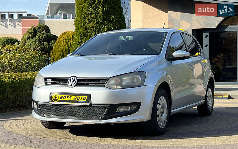 Хэтчбек Volkswagen Polo 2010 в Львове