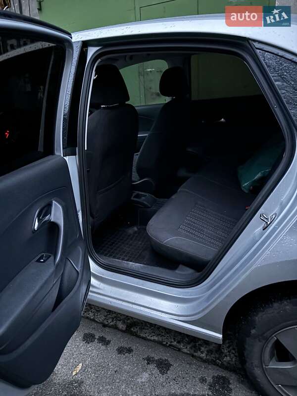 Седан Volkswagen Polo 2015 в Киеве фото 3 Седан Volkswagen Polo 2015 в Киеве