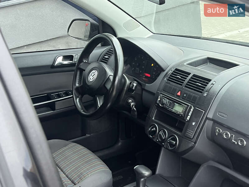 Хетчбек Volkswagen Polo 2006 в Тернополі