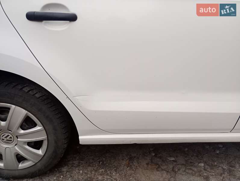 Седан Volkswagen Polo 2011 в Полтаве