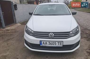 Седан Volkswagen Polo 2017 в Броварах